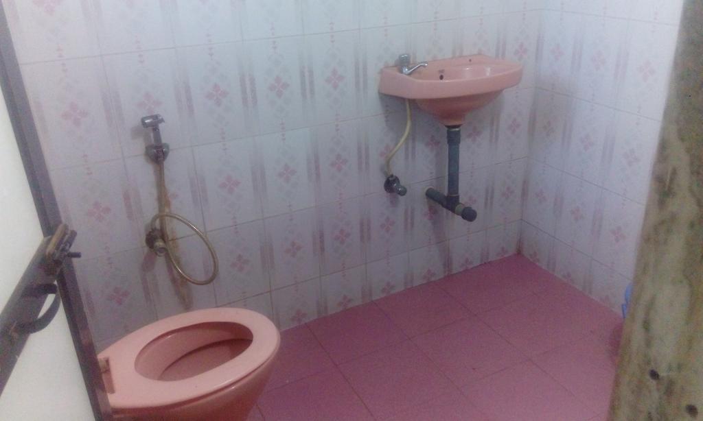 Radhabai Guest House Arambol Buitenkant foto